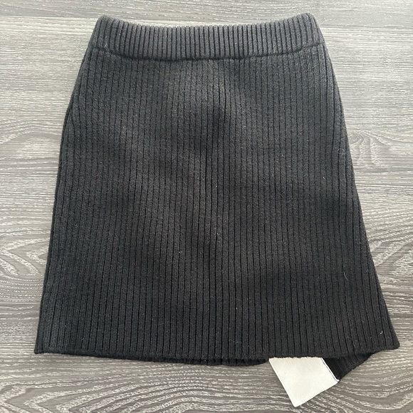 Calvin Klein Collection Knit Skirt - Picture 2 of 3